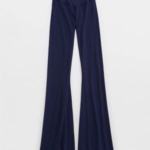 Aerie Offline Real Me Flare. NWT.